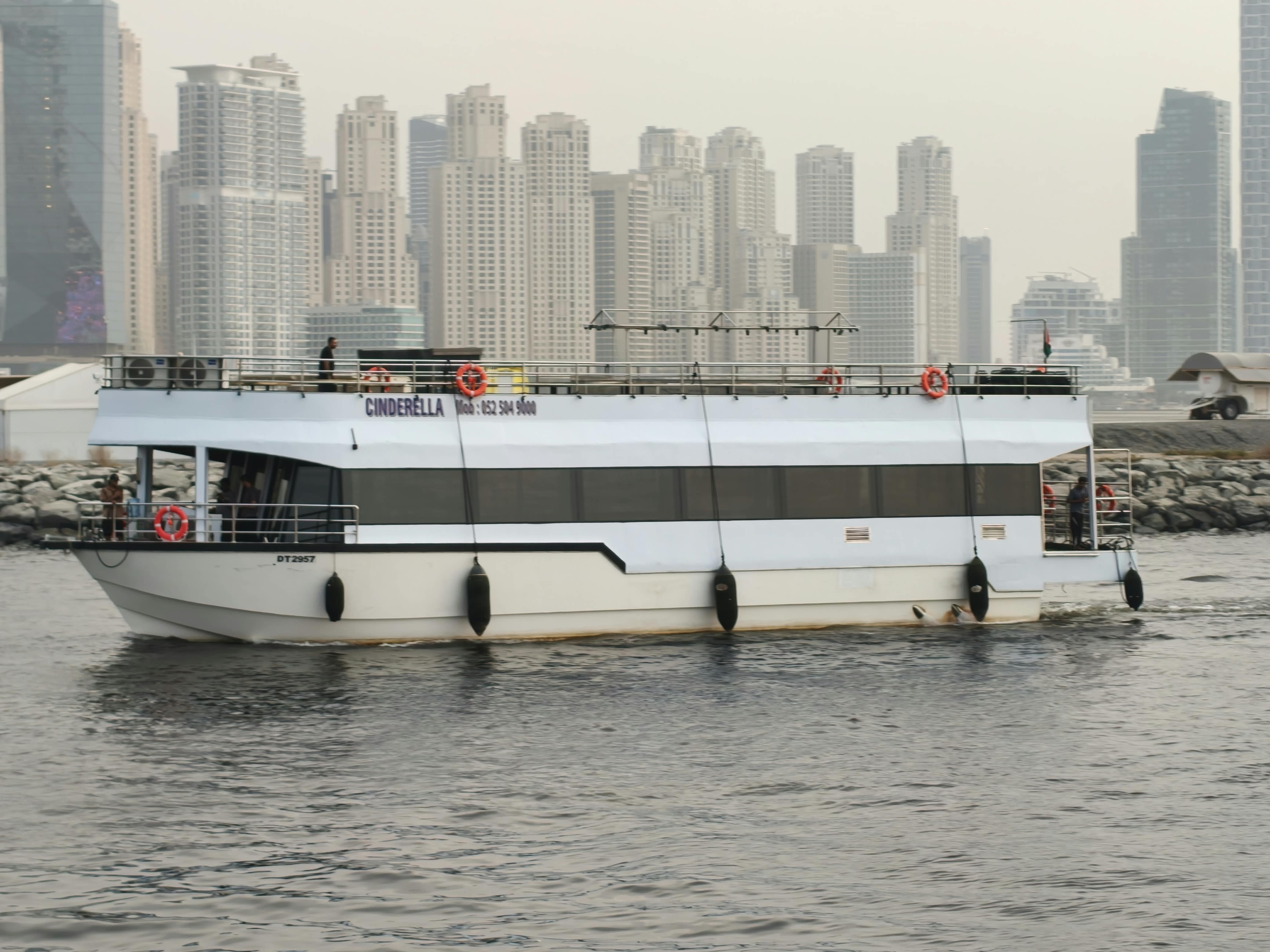 Corporate Events & Private Parties in a cruise